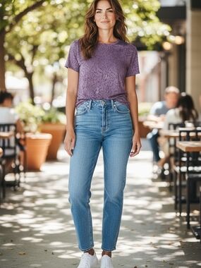 Mountain Hardwear Women's Short-Sleeve Purple Print Tee